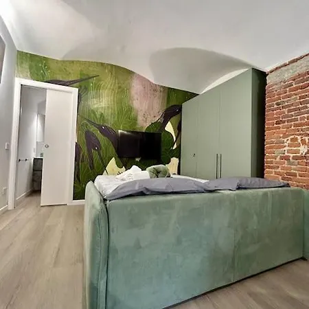 Vanchiglia Design Hideaway. Un'oasi Di Tranquillita E Stile Nel Cuore Di *