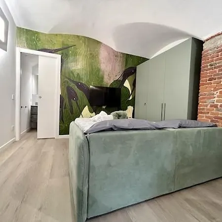 Vanchiglia Design Hideaway. Un'oasi Di Tranquillita E Stile Nel Cuore Di טורינו